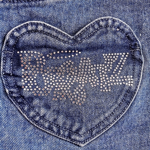 Bratz × Dolls Kill like new heart Pocket rhinestone adorable str8leg jeans! - Picture 8 of 12